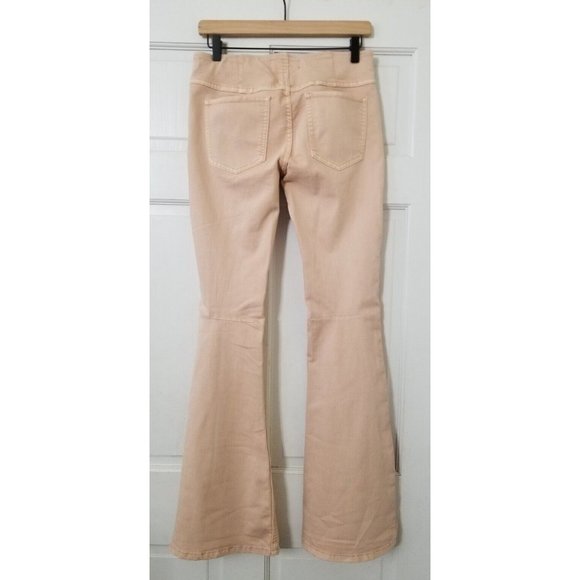 Free People Penny Pull-On Flare Jeans Size 27 in Soft Pink - Picture 3 of 3